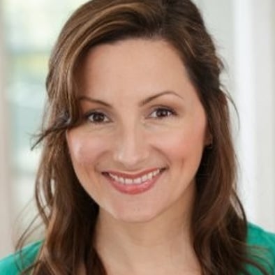 Holly-headshot